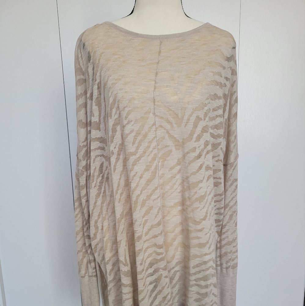 H&M Sheer Sweater Tee Large